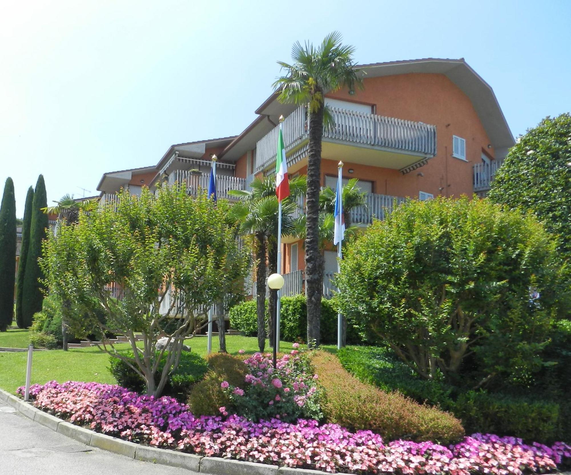 Al Girasole Lägenhet Peschiera del Garda Exteriör bild